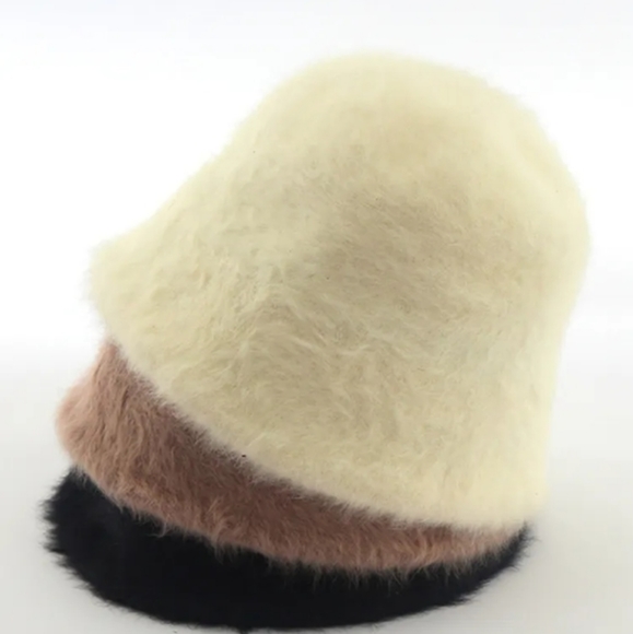 💰3/$30Faux Rabbit Fur Bucket Hat - Picture 6 of 10